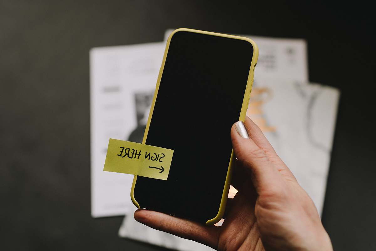 phone black Android smartphone cell phone